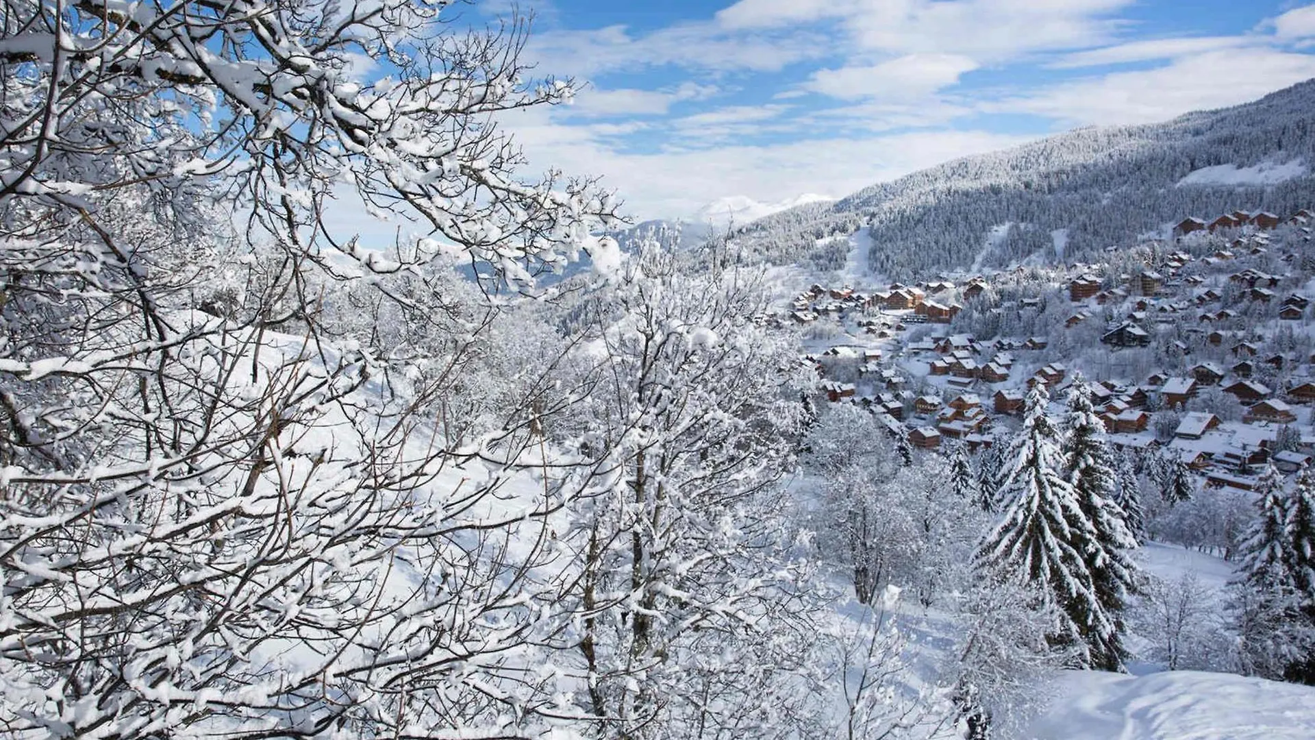 Appart 2* A Meribel, 4 Pers., Balcon, Tv, Ascenseur, Quartier Calme! - Fr-1-182-60 0*, Meribel France